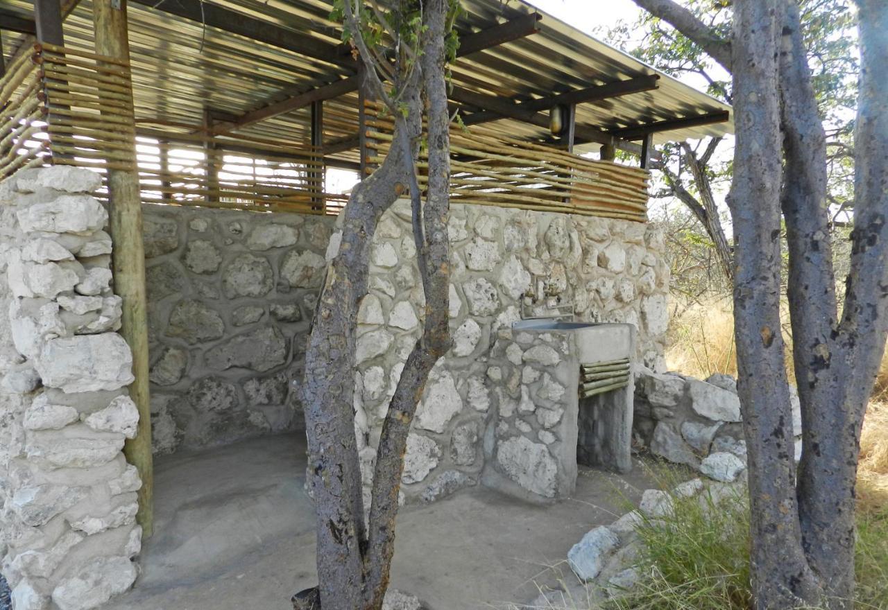 Etosha Village Campsite Okaukuejo Extérieur photo